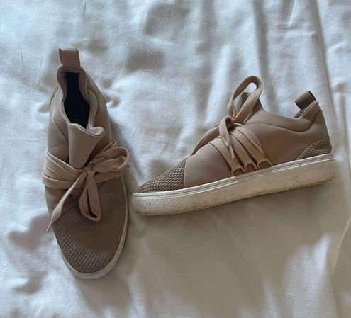 Steve Madden Sneakers in Dusty Pink