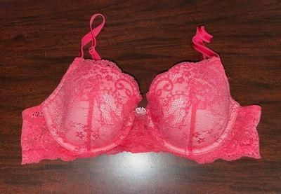 Victoria's Secret Lace Dream Angels Lined Demi Bra Size 34C Pink