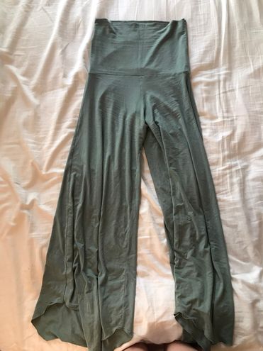 indigo. Luna Sage Layla Flares Green - $25 (74% Off Retail) - From