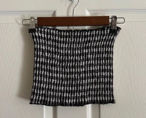 Brandy Melville Tube Top Black - $9 (55% Off Retail) - From Shirley