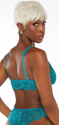 Savage x Fenty Teal Blue Romantic Lace Front-Closure Bralette Size