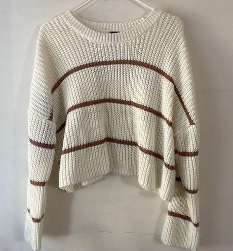 Moon & Madison sweater Size M - $13 - From Megan