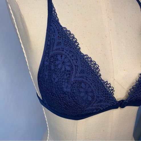 Victoria's Secret Cobalt Blue Lace Racerback Bralette Front Close