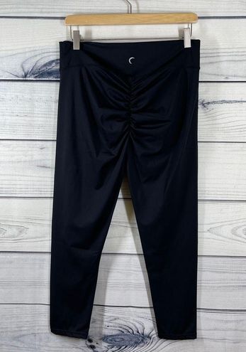 Zyia Active Scrunchy Ruched Black Leggings Size 14/16 - $25 - From Threads  In The