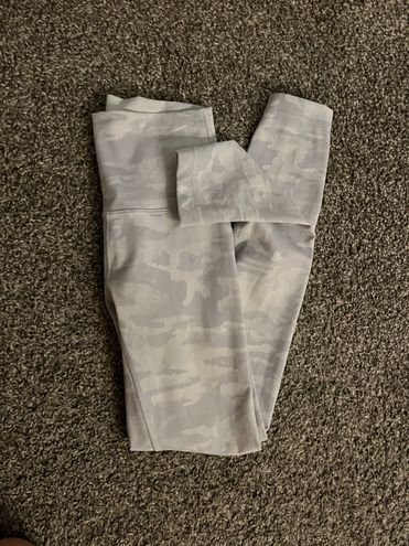 Izzy Camo Legging