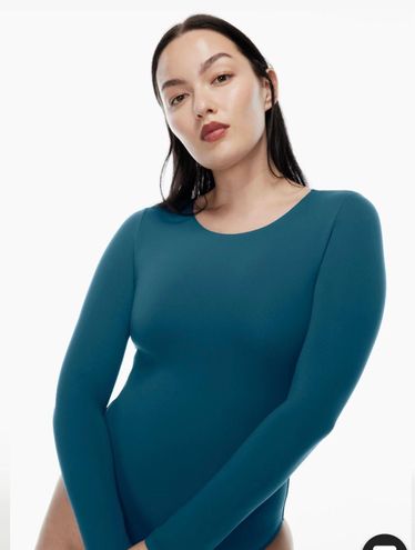 Aritzia Babaton Contour Bodysuit Blue Size XS - $27 (53% Off Retail) - From  margaret