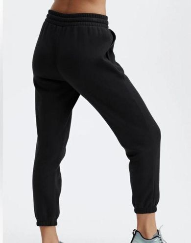 Go-To Classic Sweatpant - Fabletics Canada