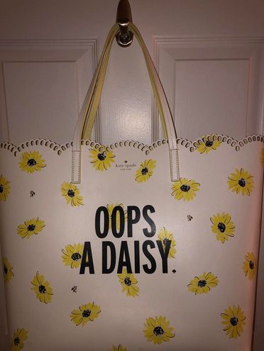 kate spade | Bags | Kate Spade Oops A Daisy Tote | Poshmark