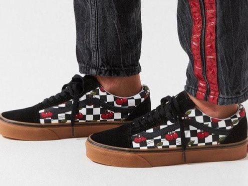 cherry old skool vans