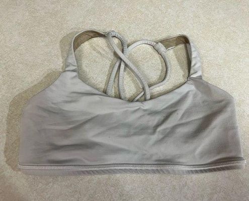 Lululemon SPORTS BRA! White Size 4 - $15 (68% Off Retail) - From Alexis