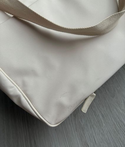 Coralyn Shoulder Bag