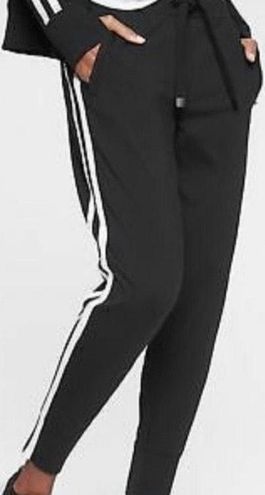 Athleta metro hotsell track trim jogger