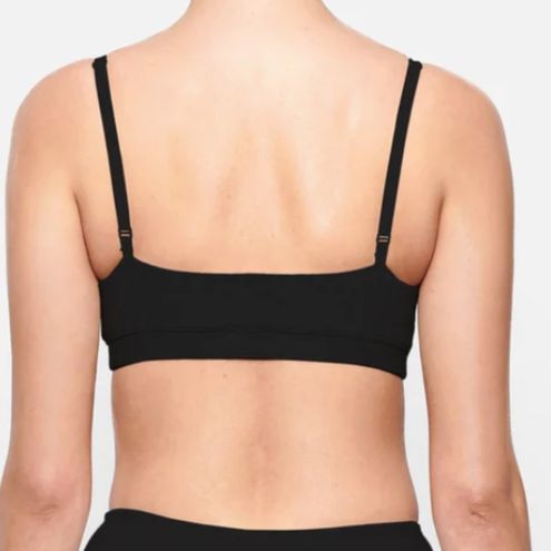 SKIMS Fits everybody scoop neck bralette - $26 New With Tags - From Maria