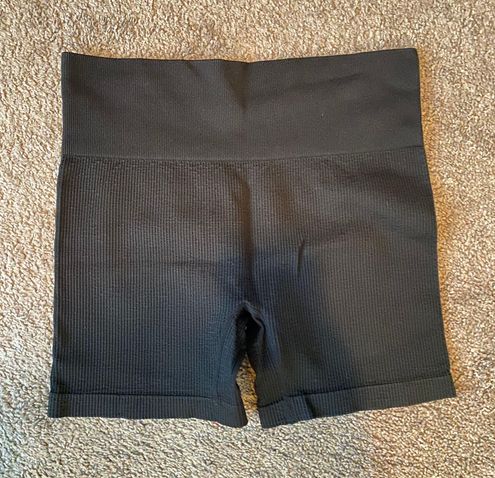 Target Colsie Ribbed Biker Shorts Black Size XL - $12 (33% Off Retail) -  From Mackenzie