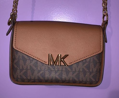 Michael Kors Sylvia Small Flap Messenger