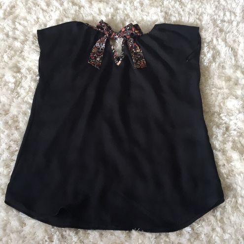 Bundle of two LC Lauren Conrad tops  Tops, Lc lauren conrad, Lauren conrad