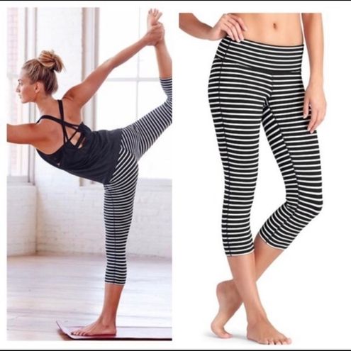 Athleta Black & White Striped Chaturanga Cropped Leggings XXS - $29 - From  Rebecca