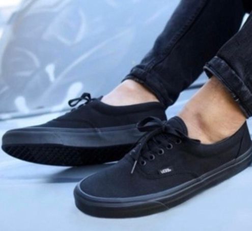 vans era classic black