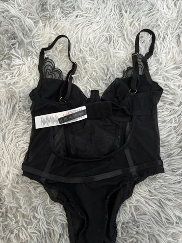 Black Heart Embroidered Lace Body