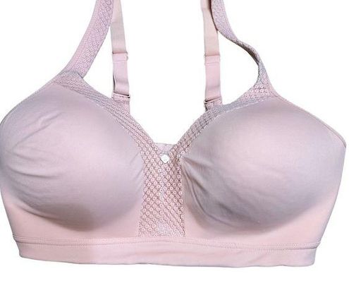 Breezies Seamless WireFree Light Pink Bra - Size 38D - $20 - From Chrissy