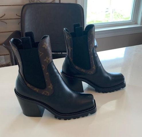 Louis Vuitton Limitless Ankle Boot Black Size 8 - $1250 (17% Off