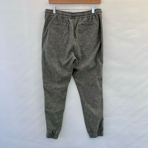 Athleta Women's Gray Farallon Printed Straight-Leg Jogger Pants Size 10 -  $41 - From Natalia