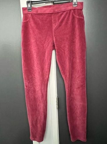 Simply Vera Wang Red Corduroy Leggings Size M - $18 (62% Off Retail) - From  Angelina