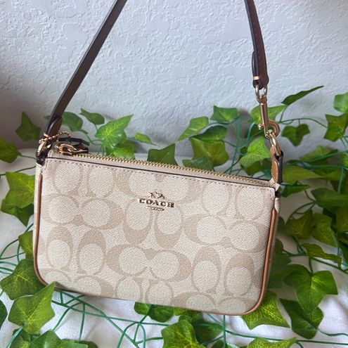 NWT Coach Nolita 19 In Signature Canvas c3308