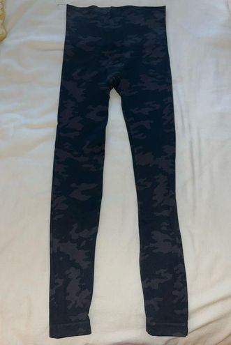 Spanx EcoCare Seamless Camo Leggings size S - $20 - From Sara Ivey