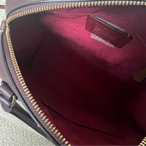 Authentic C.O.A.C.H Bennett Small Satchel Debossed F11920 - Black Wine