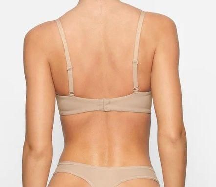 SKIMS Fits Everybody Push-Up Bra 34A NWT Tan Size 34 A - $40 (25% Off  Retail) New With Tags - From Ali