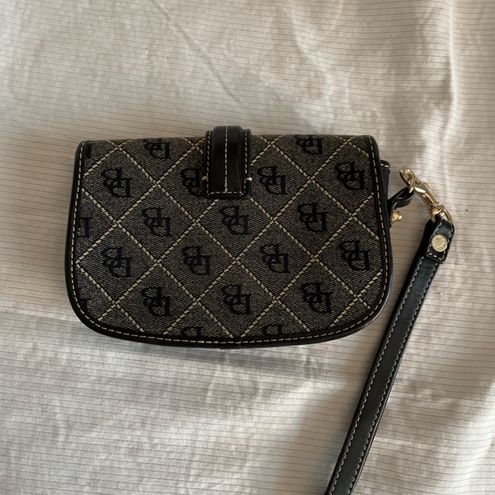 Dooney & Bourke small bag - $33 - From Holly