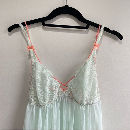 Lace & Sheer Mesh Babydoll –