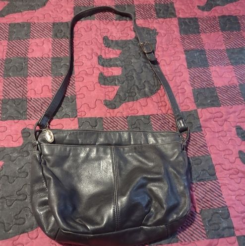 black leather stone mountain handbags