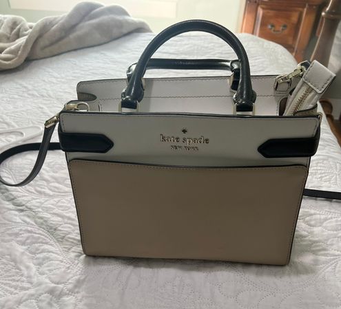 Kate Spade Bags and Wallets Are Up to 76% Off Right Now