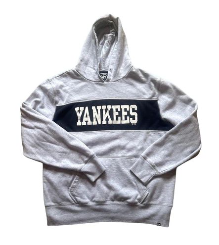  '47 Mens New York Yankees Hoodies (Small, Slate Grey) : Sports  & Outdoors