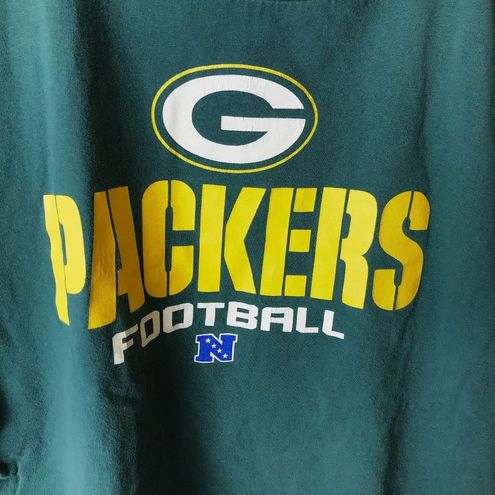 NFL Green Bay Packers Football T Shirt Green M Medium Graphic Tee 100%  Cotton - $28 - From The