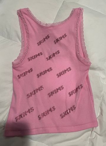 SKIMS LOGO POINTELLE TANK BUBBLEGUM SMALL Pink - $68 New With Tags - From  Vanilla