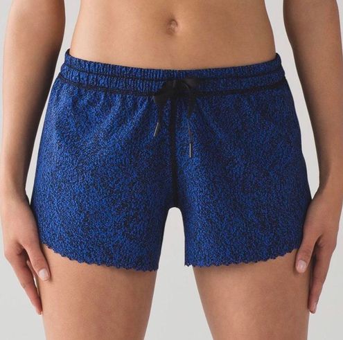 Lululemon Hit It Shorts Circuit Cerulean Blue 3.5” Size 4 - $56