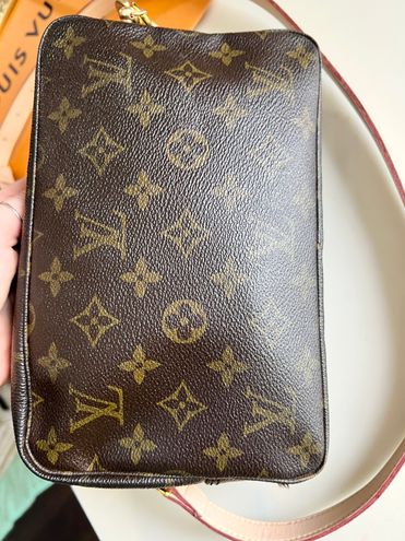 Louis Vuitton Trousse 23 Crossbody Brown - $350 - From Fancy