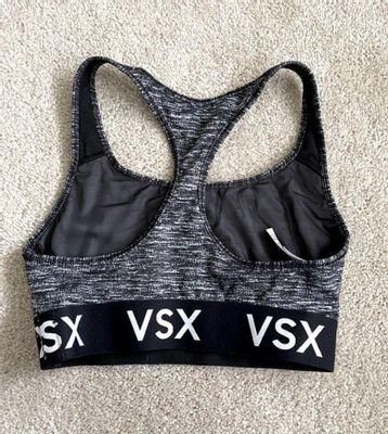 Victoria's Secret VSX Sports Bra Black - $13 - From Dorian