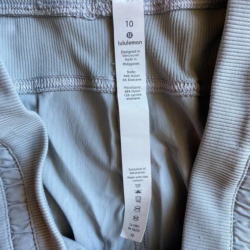 Lululemon Athletica Women's Gray Nylon Pants Size 10 - $39 - From Rukiya