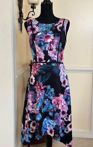 Adrianna Papell Women s Print Floral Scuba Dress Blue Size 6 30