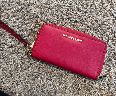 Michael Kors Red Leather Zipper Wristlet Wallet – On Que Style