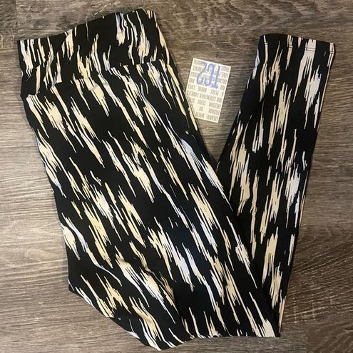 LuLaRoe tc2 leggings new with tag Size undefined - $28 - From Mary