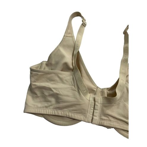 Cacique Women Size 42DDD Bra Underwired Cream