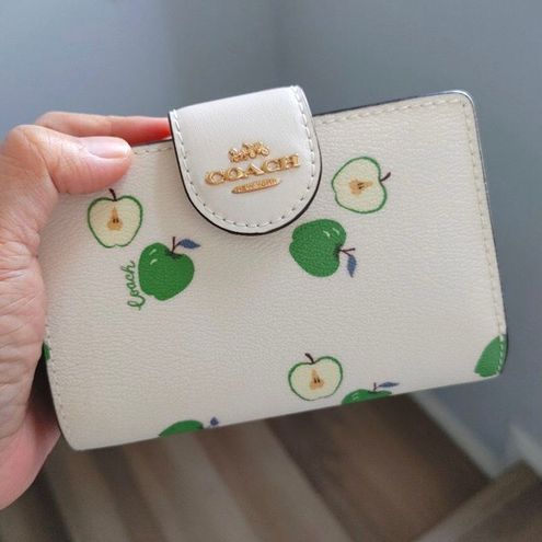 Coach NEW W TAG Medium Corner Zip Wallet With Green Apple Print Gold/Chalk  Multi Multiple - $119 (33% Off Retail) New With Tags - From Kare