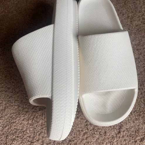 PINK - Victoria's Secret Victoria's Secret PINK pillow slides new size M  White - $24 (20% Off Retail) - From Janis