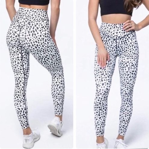 Balance Athletica - Ascend Leggings Snow Leopard Size M - $36