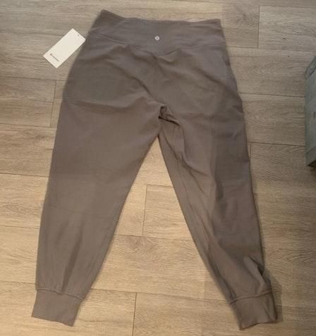 Lululemon joggers size 12